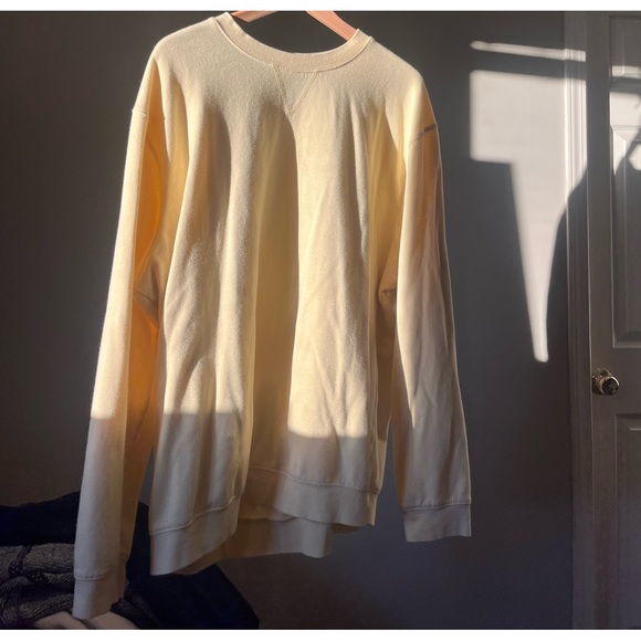 Yellow Crewneck - Picture 2 of 4